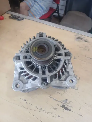 Alternador Nissan sentra, tiida 