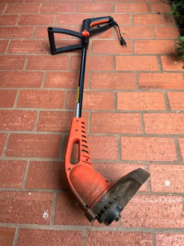 Vendo cortador de grama usado
