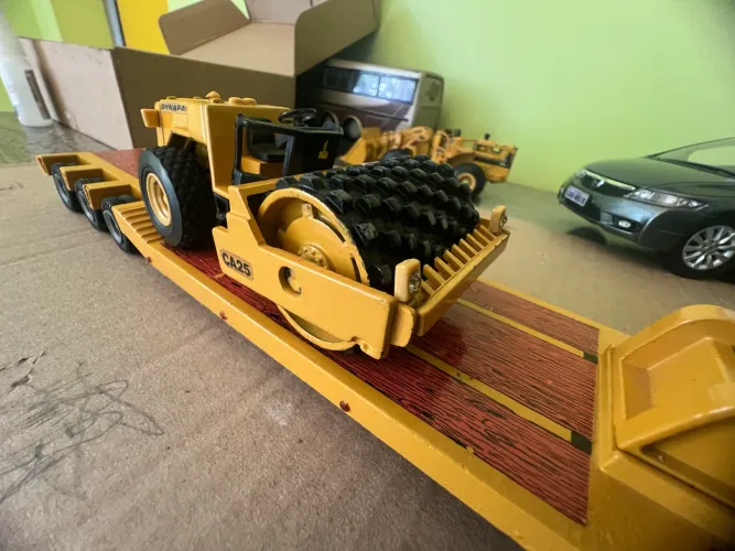 Miniatura rolo dinapac arpra 1/50 ,rara, em perfeito estado 