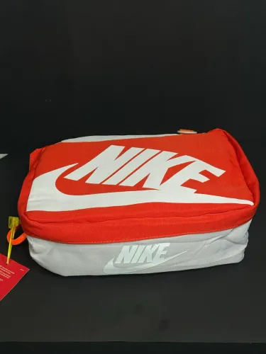 Bolsa Nike Shoebox