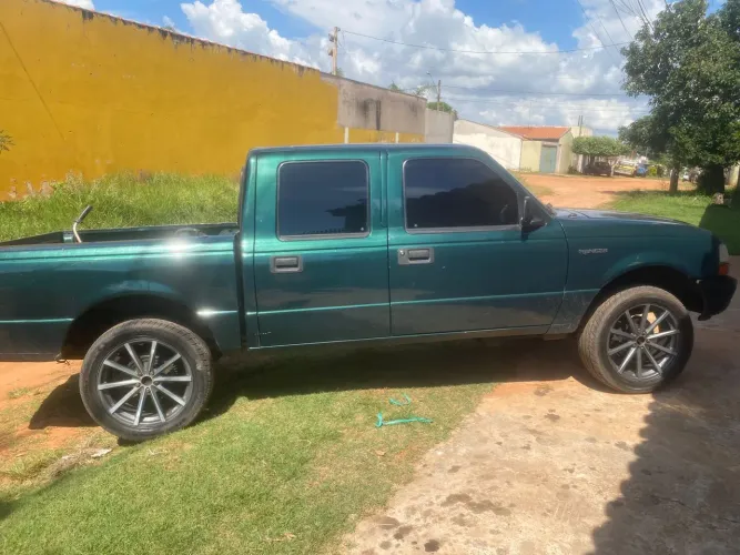 Ford Ranger XLT 2.5 4X4 CD Diesel 2000