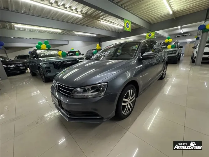 Volkswagen Jetta Comfortline 2.0 T.flex 8V 4P Tipt. 2016
