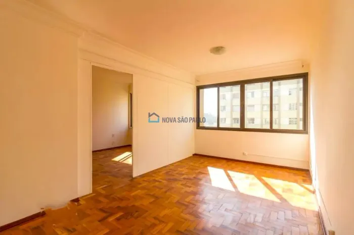 Apartamento à venda - Vila Clementino - 3 quartos, 1 vaga - 240 metros do Metrô Santa Cruz