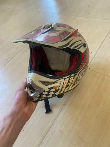 Capacete de trilha Pro Tork Jokers sem à viseira