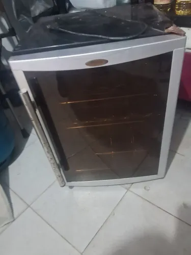 Refrigerador de vinho
