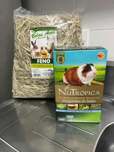 Ração nutropica e feno 