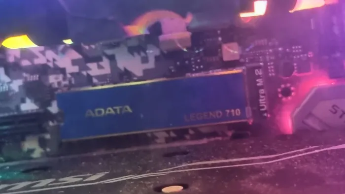 Ssd nvme adata legend 710 (512gb)