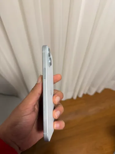 iPhone 15 plus azul