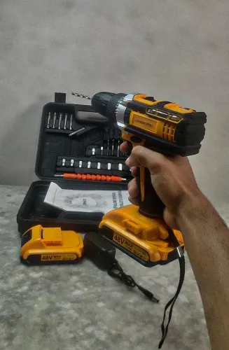 Furadeira / parafusadeira 2 baterias 48V