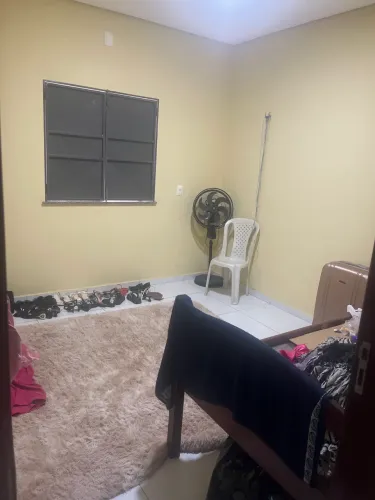 Quarto p/ alugar