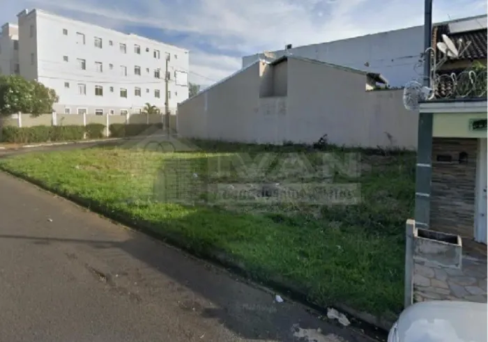 Terreno à Venda no Bairro Alto Umuarama