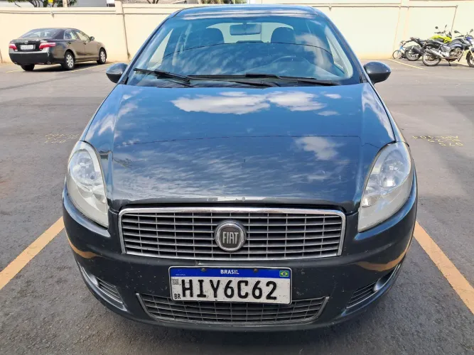 Fiat Linea 1.9/ HLX 1.9/1.8 Flex Dualogic 4P 2009