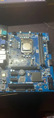 H510m-G + i3 10100F( olhar descrição)