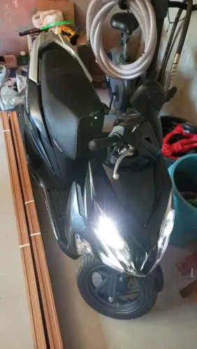 Vendo Scooter Honda elite 125 novicima 