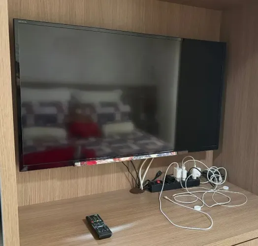 TV LED 40" Sony Bravia Full HD KDL-40 2 HDMI