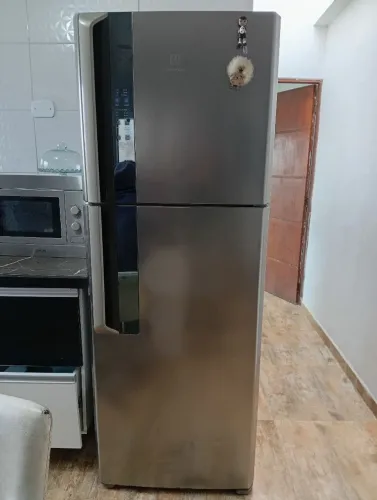 Geladeira Eletrolux Frost Free Duplex inox 474 Litros