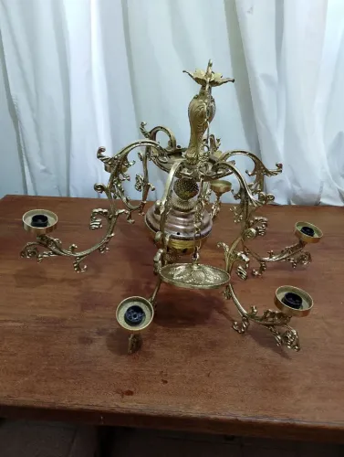 Lustre antigo de bronze 