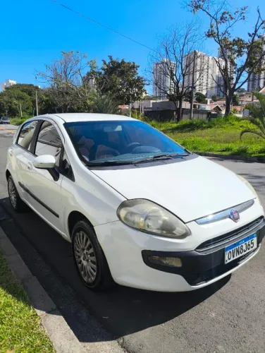 Fiat Punto Attractive 1.4 Fire Flex 8V 5P 2014