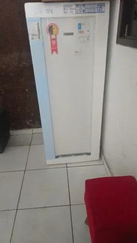 Refrigerador Esmaltec Roc 31Pro, novo na embalagem.