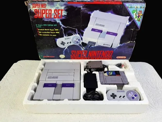 Console Super Nintendo Fat Playtronic com caixa e Super Mario World - Super Set