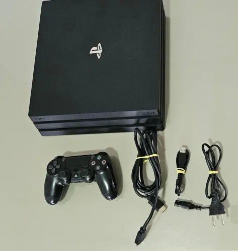 Playstation 4 pro 1tb desbloqueado