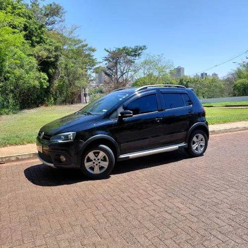 Volkswagen Crossfox 1.6 MI Total Flex 8V 5P 2011