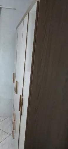 Vendo guarda-roupa