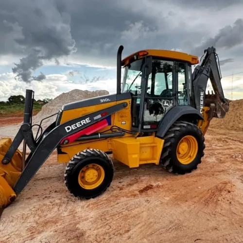 paço agio Retroescavadeira John Deere 310L 2021