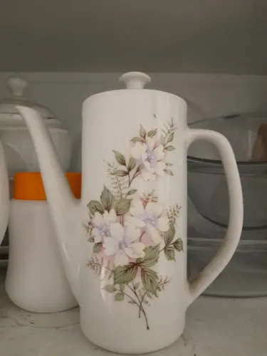 Bule de porcelana