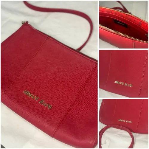 Linda bolsa vermelha Armani