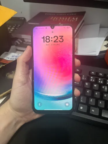 Samsung Galaxy A24 128 GB -Sem nenhum arranhão