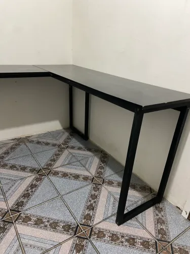 Mesa de Escritório em L - R$ 200,00