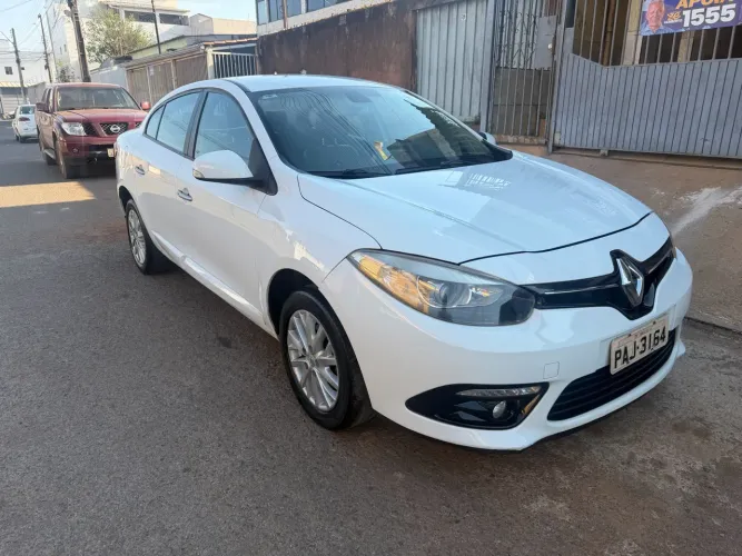 Renault Fluence Sed. Dyn. Plus 2.0 16V Flex Aut. 2016