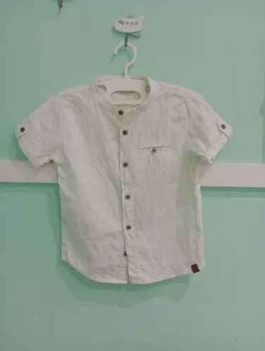 Camisa manga curta branca infantil 