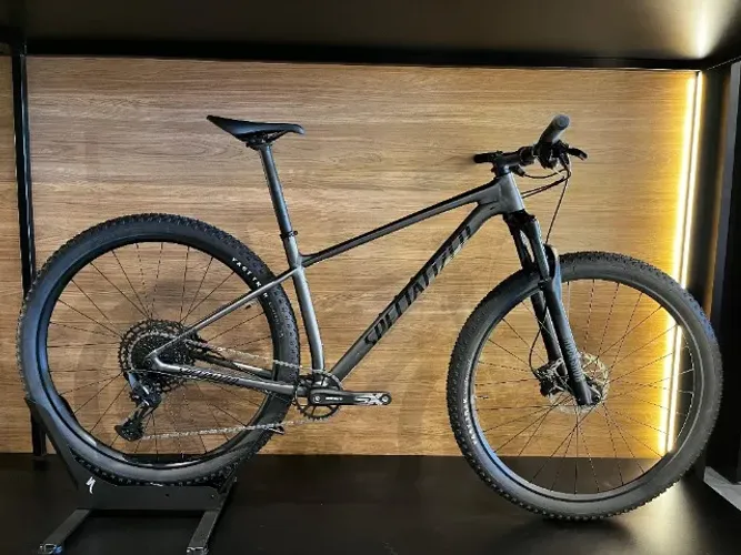 Specialized Chisel Hardtail Base M