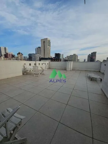 Studio mobiliado a apenas 200 metros da FAE Centro de Curitiba