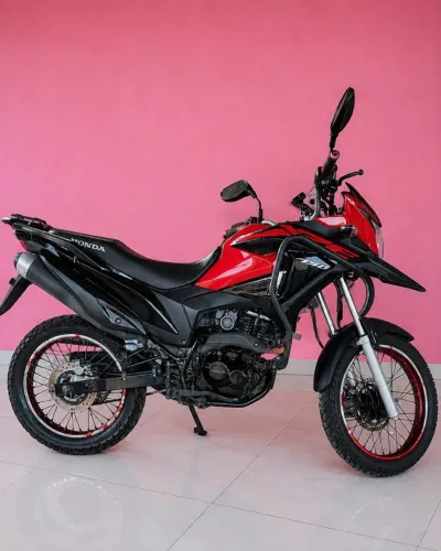 Moto xre 190 flex vermelha