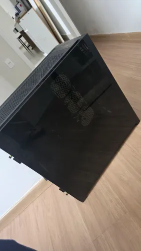 Gabinete Corsair 5000D