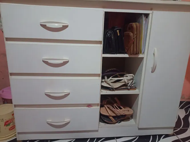 Cômoda e sapateira