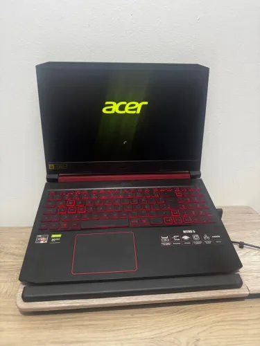 Notebook Gamer Acer Nitro 5 | Ryzen 5 + GTX 1650 | 8GB RAM | Bateria OK e Testado