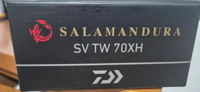 Daiwa Salamandura SV TW 70XH (Lado Direito) Produto Novo