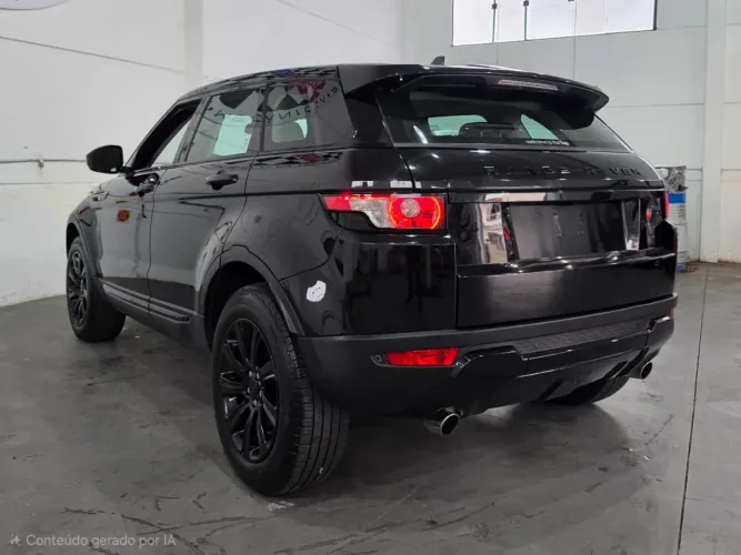 Land Rover Range Rover Evoque Pure 2.0 Aut. 5P 2014