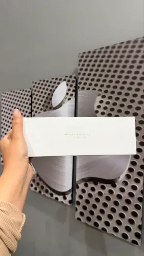 Apple Watch SÉRIE 11 46mm- na cor preto brilhante ( grande