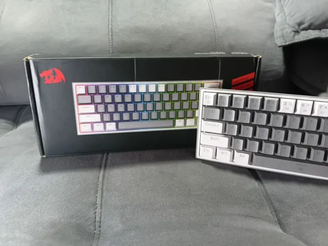 Teclado mecânico Redragon - olhe a descrição para mais informação