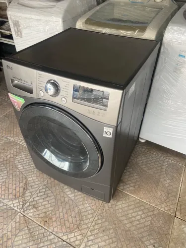 LAVA E SECA LG DIRECT DRIVE 11 KG PRATA TITÂNIO 