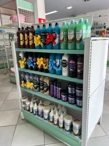 Gôndolas para Drogaria ou supermercado