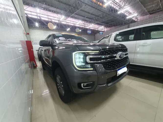 Ford Ranger XLT 3.0 V6 4X4 CD TB Die. Aut. 2024