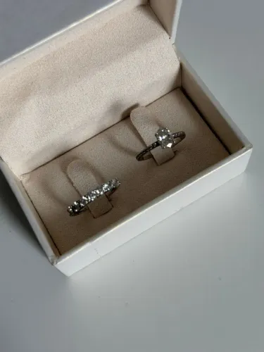 Conjunto de Anéis Moissanite