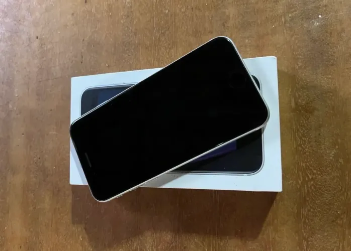 Iphone SE 2 Geração