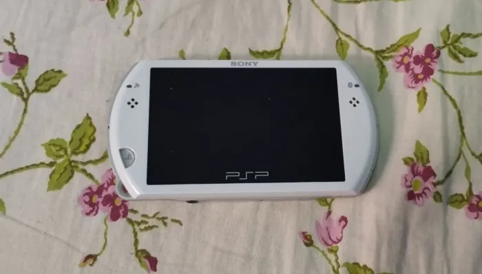 PSP GO Desbloqueado com jogos